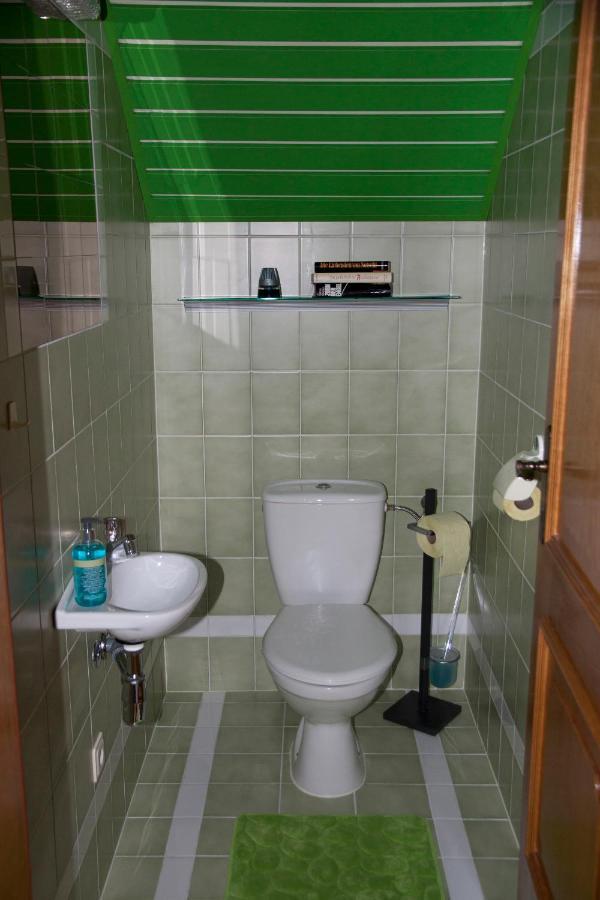 Ferienwohnung Peklar Arnfels ภายนอก รูปภาพ